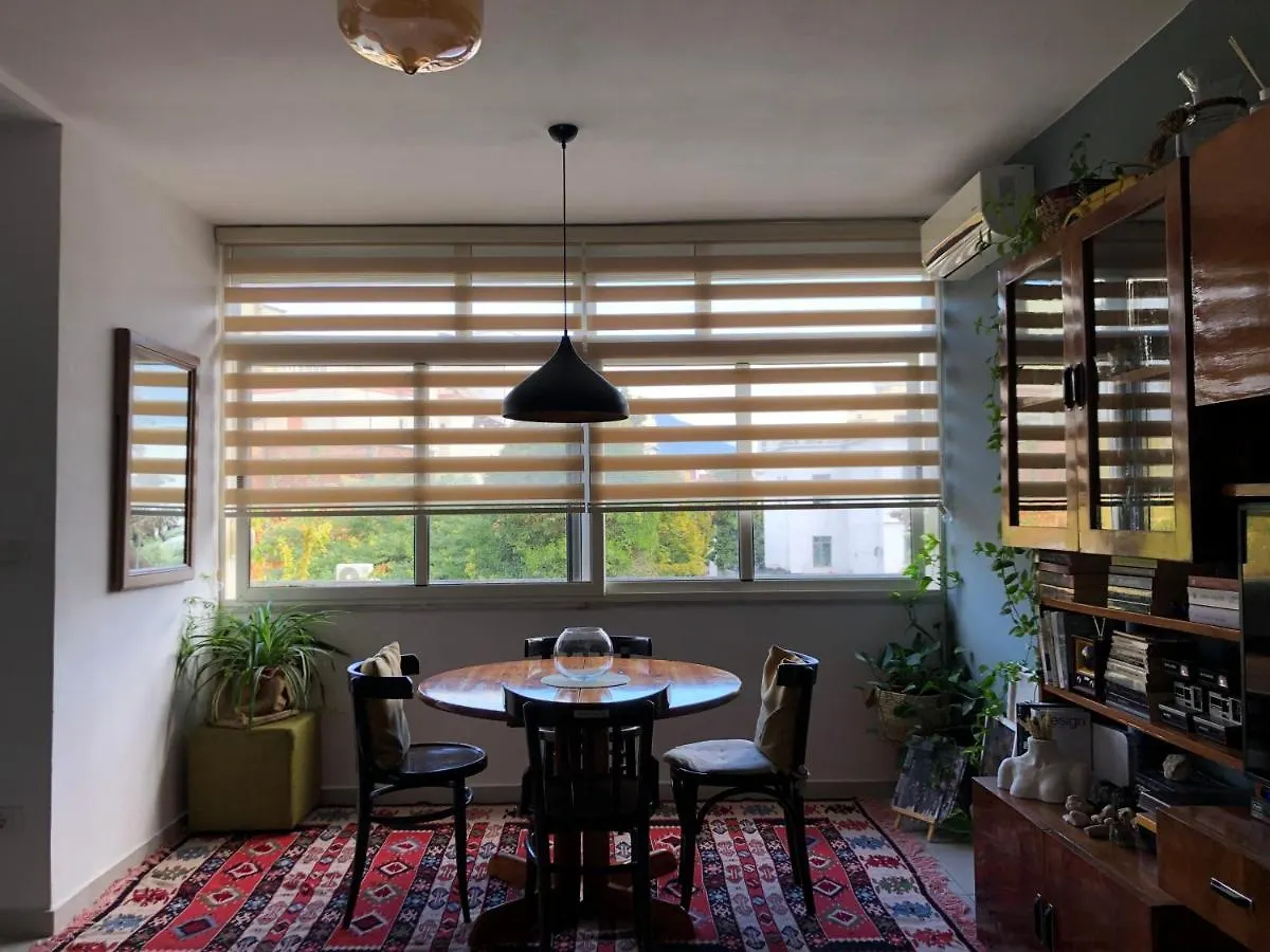 Midcentury Modern 1 Bedroom Apartment In Tirana 0*,